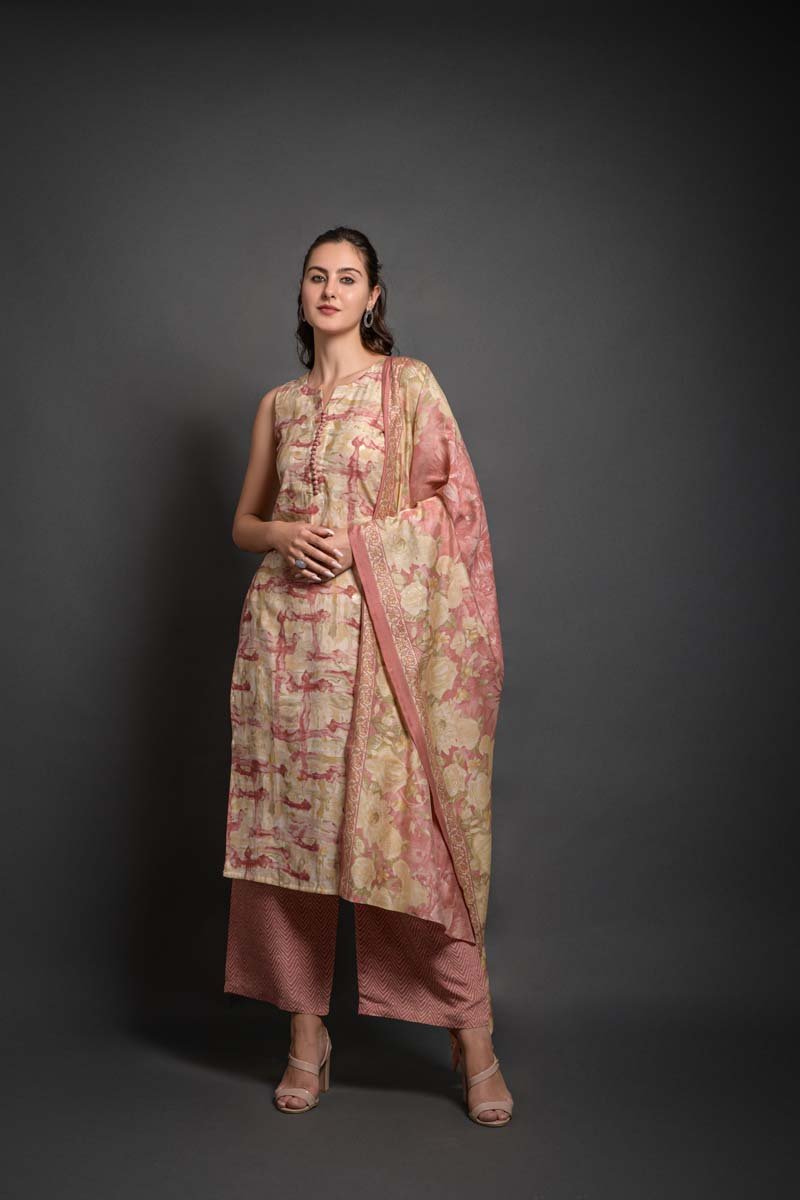 Navya peach chanderi suit set